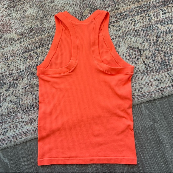 Athleta Racer Back Ribbed Tank - Picture 5 of 5